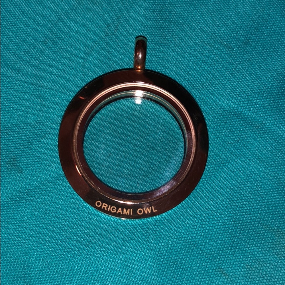 Origami Owl Locket - Picture 2 of 2